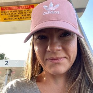 Meet your Posher, Gina